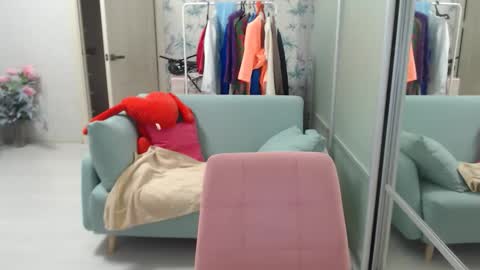 Emily online show from February 16, 2:57 pm