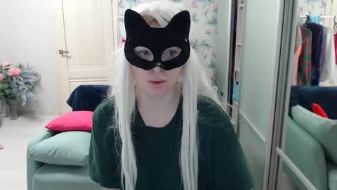 Emily online show from February 27, 2:06 pm