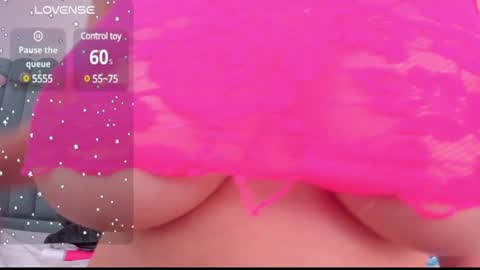 Emilyyy online show from December 28, 10:03 am