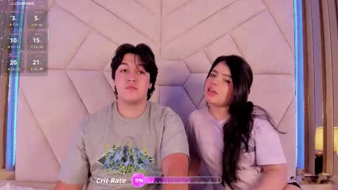 Snapshot of emilyandrew_ chatting on September 14, 4:44 am Amily Andrew online show from September 14, 4:44 am