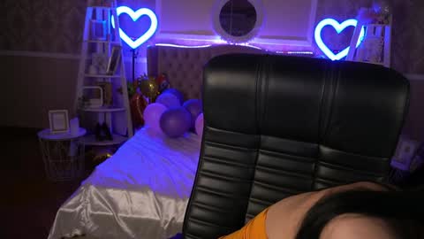 Emy online show from January 28, 9:51 am