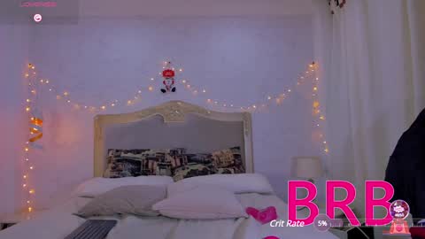 Emily online show from December 5, 6:00 pm