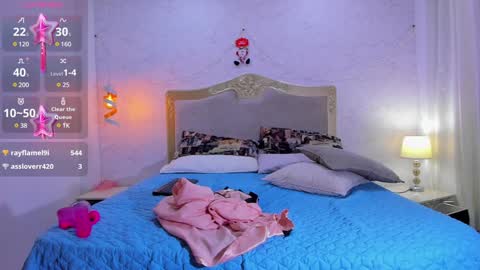 Emily online show from December 29, 5:33 pm