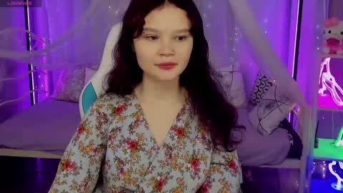 Emilyhaves online show from May 15, 7:04 am