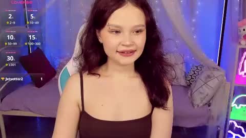 Emilyhaves online show from June 13, 9:29 am