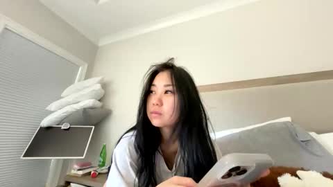 emily choi online show from February 15, 5:53 pm