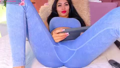 Snapshot of emilyflame chatting on July 12, 7:49 pm Emily Flame online show from July 12, 7:49 pm