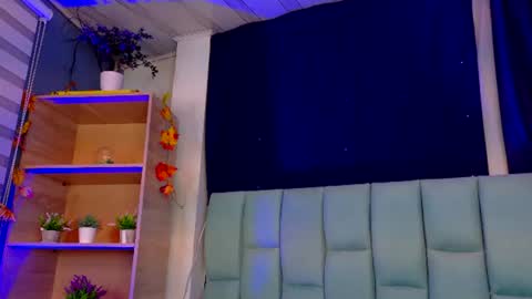 Emily online show from July 5, 3:02 am