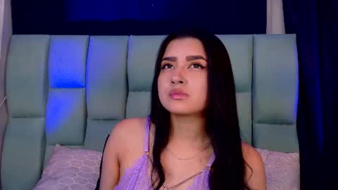 Emily online show from July 8, 2:05 am