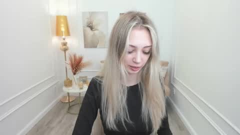 Emily online show from March 20, 7:41 pm