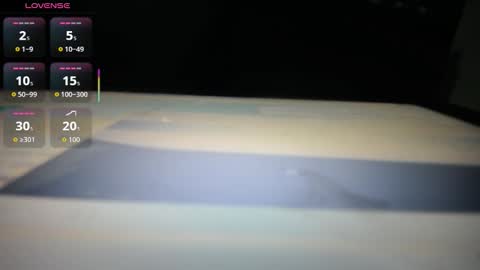 Snapshot of emilyhines__ chatting on November 29, 10:46 pm Emilyhines online show from November 29, 10:46 pm