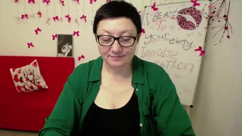 Emily online show from March 11, 7:31 pm