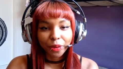 Emily Livos online show from March 16, 2:21 pm