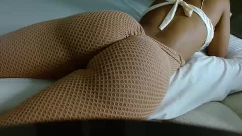 emily monrro online show from November 16, 2:39 am