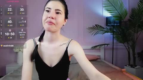 Emily online show from April 29, 8:48 pm