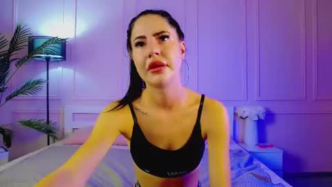 Emily online show from July 12, 9:06 pm