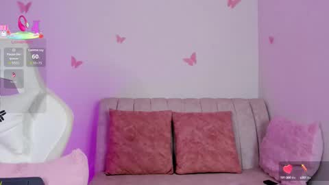 Snapshot of emilyrive chatting on September 23, 11:24 am Emily online show from September 23, 11:24 am