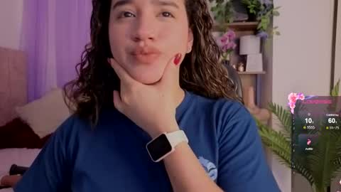 Snapshot of emilyrousex chatting on January 17, 5:16 pm emilyrousex online show from January 17, 5:16 pm