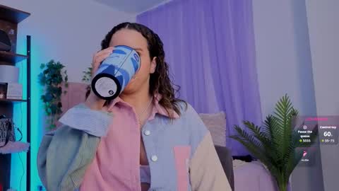 Snapshot of emilyrousex chatting on February 26, 6:18 pm emilyrousex online show from February 26, 6:18 pm