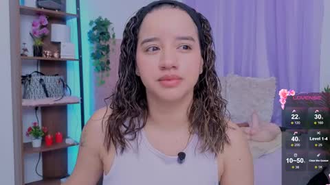 Snapshot of emilyrousex chatting on February 28, 1:56 pm emilyrousex online show from February 28, 1:56 pm