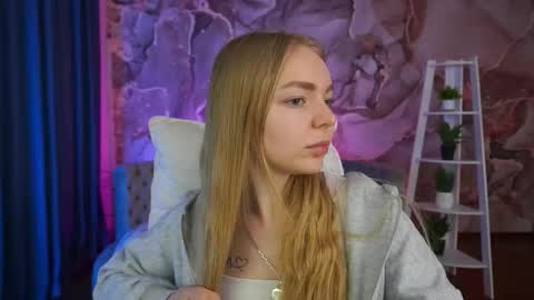  MY NAME IS Emily WELCOME EVERYONE I WILL BE HAPPY TO GIVE YOU WHAT YOU HAVE DREAMED OF FOR SO LONG online show from November 26, 7:20 am