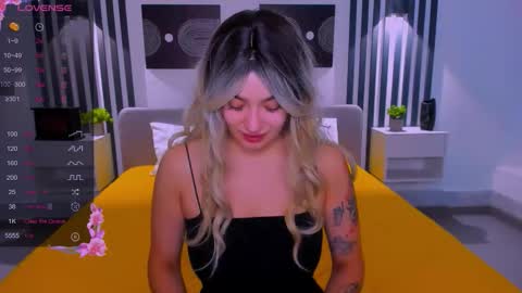 Emily online show from March 15, 1:22 am