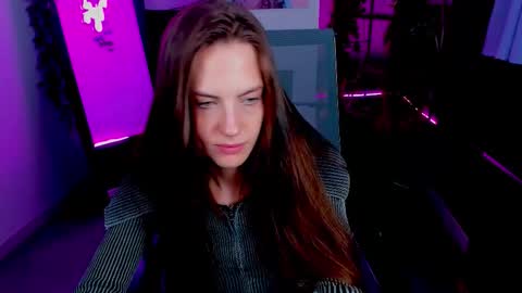 Emily online show from October 22, 7:52 am