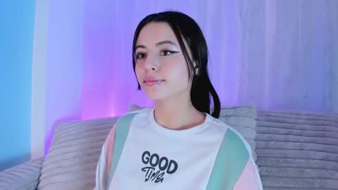    online show from March 6, 11:23 pm