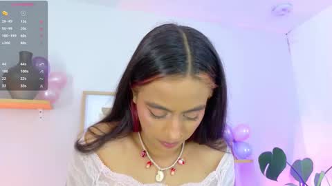 Snapshot of emilyy_bank chatting on November 30, 6:56 pm Emily Bank online show from November 30, 6:56 pm