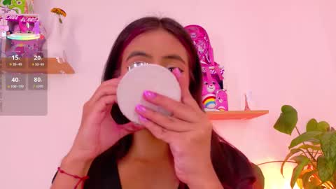 Emily Bank online show from February 20, 8:09 pm