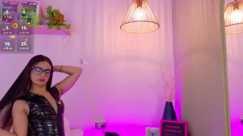Emily Bank online show from July 1, 8:30 pm