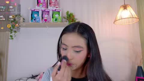 Emily Bank online show from July 15, 8:47 pm