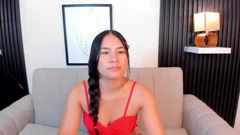 emilyy_kim online show from October 16, 10:33 pm