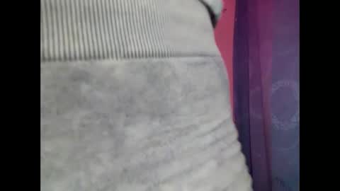 L i a    time online 7am - 1pm Gtm-5  online show from March 6, 10:28 pm