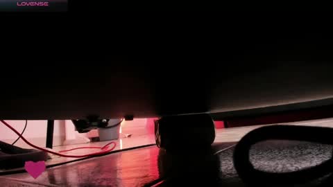 Snapshot of emma__copper chatting on May 29, 10:57 am emaa online show from May 29, 10:57 am
