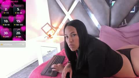 emma__js_ online show from February 27, 8:42 pm