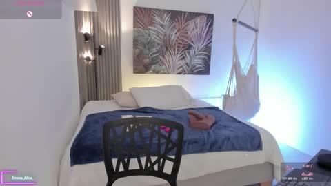 Alice online show from March 4, 3:40 pm