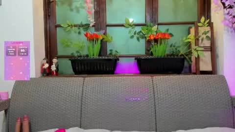 emma_ayala online show from May 2, 7:08 pm