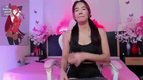 Snapshot of emma_ayala chatting on June 16, 7:16 pm emma_ayala online show from June 16, 7:16 pm