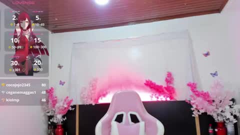 Snapshot of emma_ayala chatting on June 22, 7:22 pm emma_ayala online show from June 22, 7:22 pm