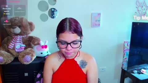 emma_boo_ online show from March 9, 5:06 pm