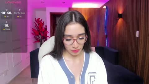 emma_caarter online show from June 30, 4:13 am