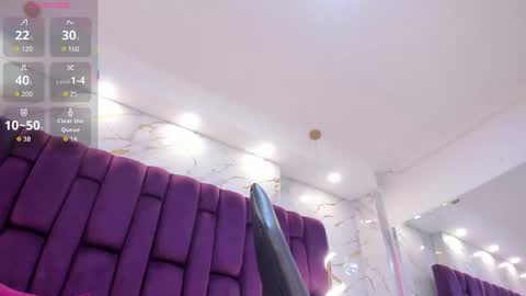 pau online show from March 3, 6:25 pm