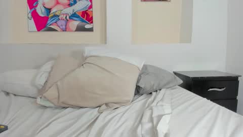 Snapshot of emma_cartter1 chatting on November 23, 3:45 pm emma_cartter1 online show from November 23, 3:45 pm