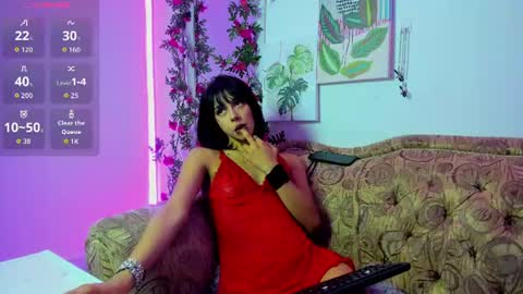 Emma Or you can call me cutie online show from July 31, 5:45 pm