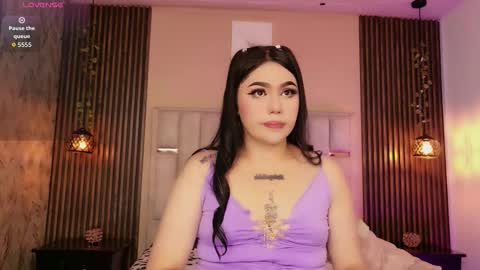 emma_clair online show from March 17, 2:53 pm