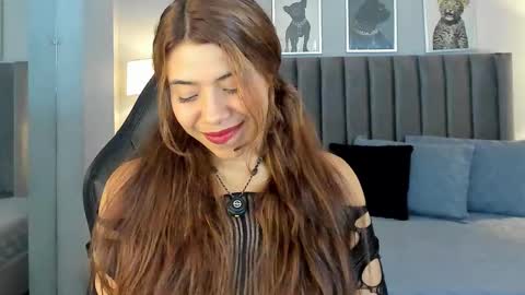 Emma online show from February 16, 8:49 pm