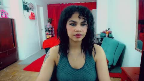 Snapshot of emma_diva chatting on April 8, 7:58 pm emma online show from April 8, 7:58 pm