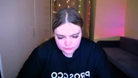 Eva online show from May 22, 11:49 am