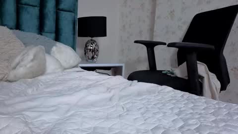 Emma online show from February 2, 7:56 pm